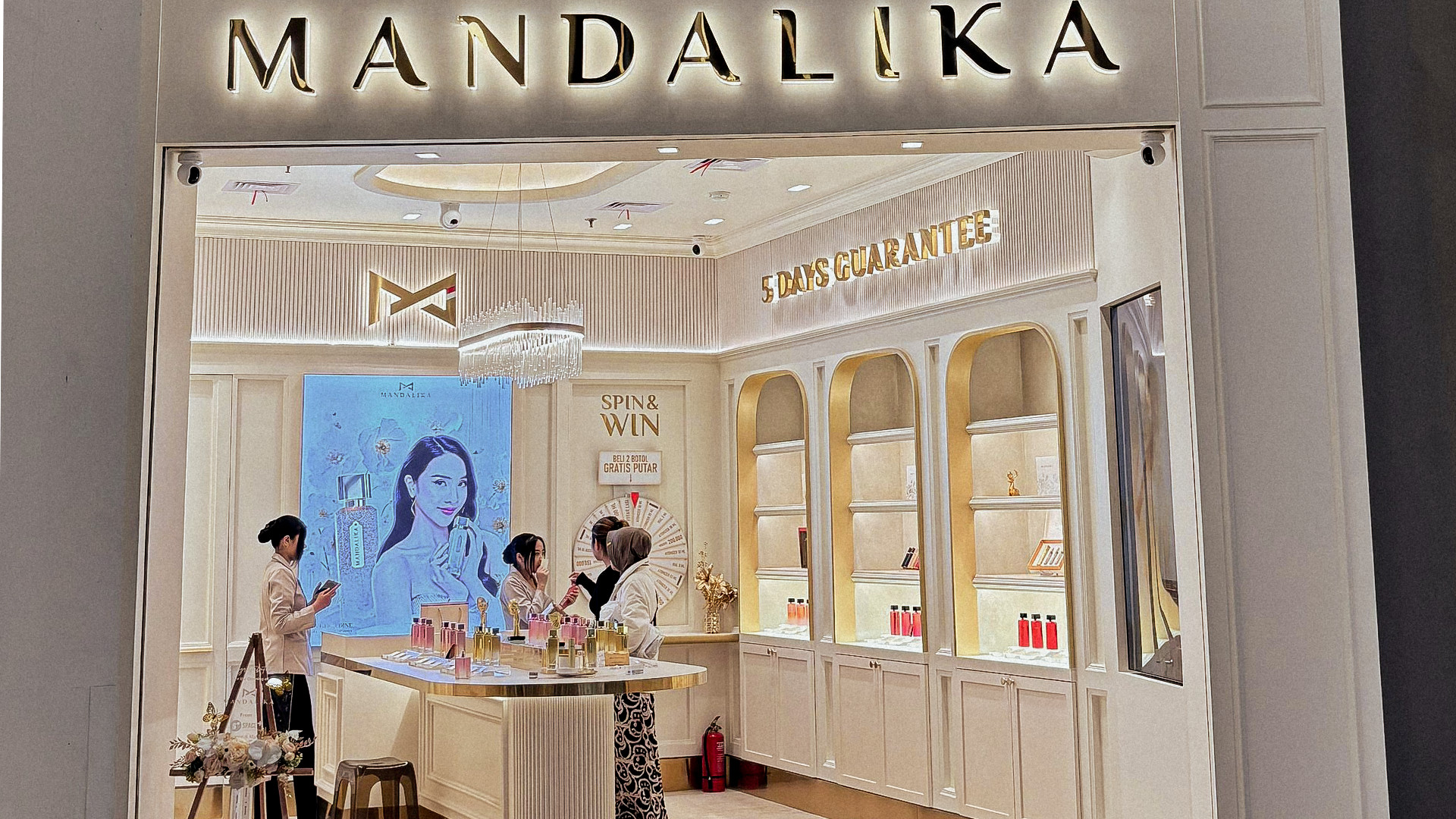 Paris Van Java Mall Bandung